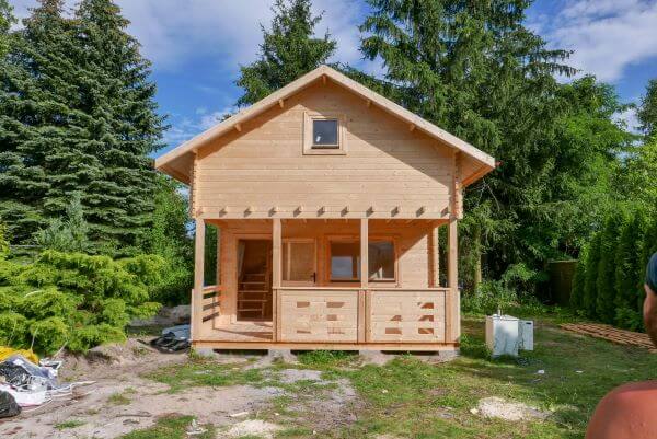dom drewniany caloroczny